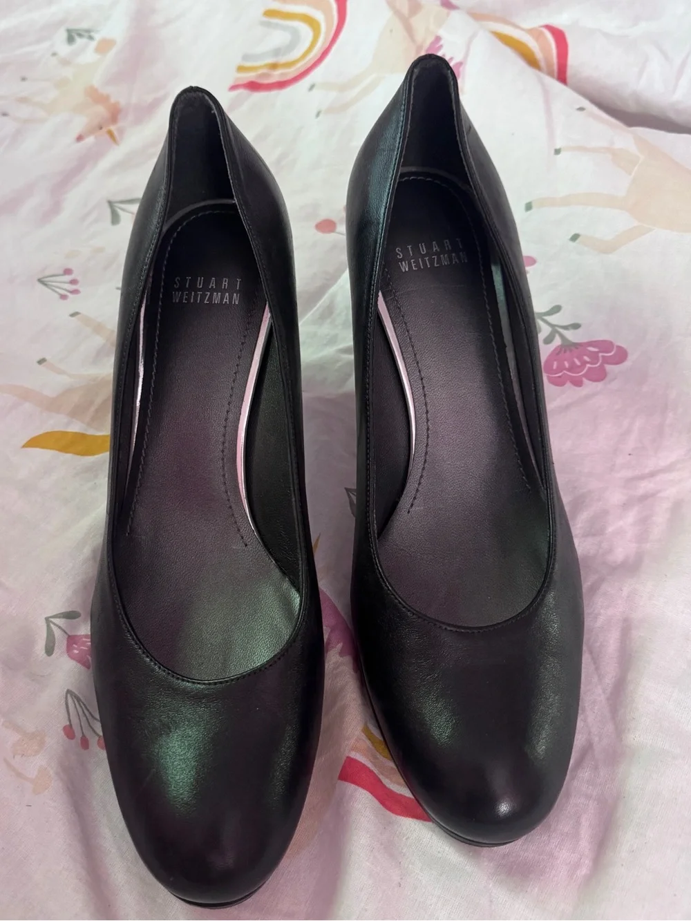 Stuart Weitzman Classic Black Leather Pumps - Women's